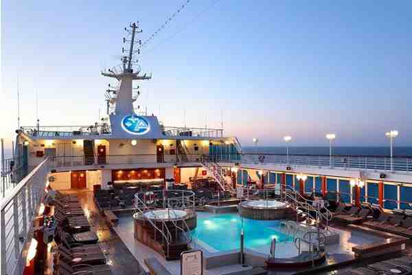 Dirigido a parejas de mente abierta: Crucero erótico de lujo surcará las aguas del Mediterráneo desde el próximo año