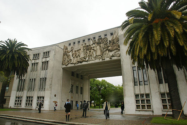 CNA acredita a la Universidad de Concepción por 6 años y desata la molestia del plantel