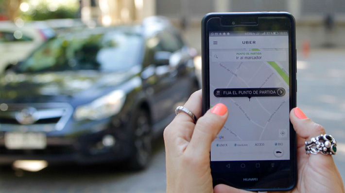 Corte Suprema confirma rechazo a recurso de protección de sindicatos de taxistas contra Uber