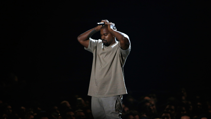 Brote psicótico de Kanye West se debió a falta de sueño y deshidratación