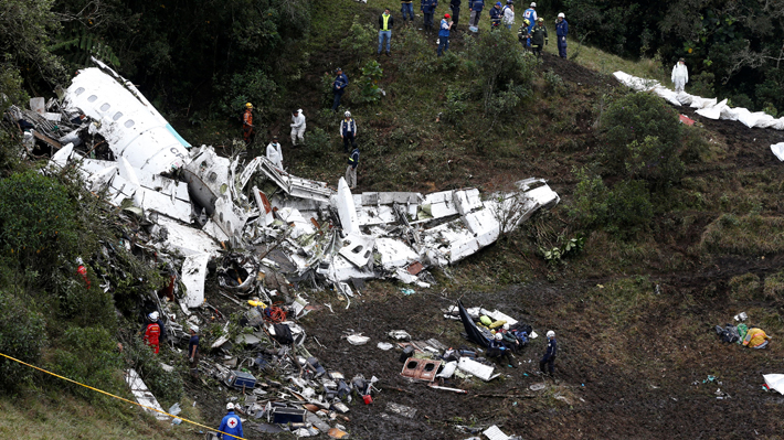 Tragedia del Chapecoense: Experto de la DGAC revisa las teorías que giran en torno a las causas del accidente