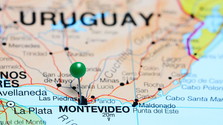 Uruguay premia con beneficios fiscales a turistas extranjeros