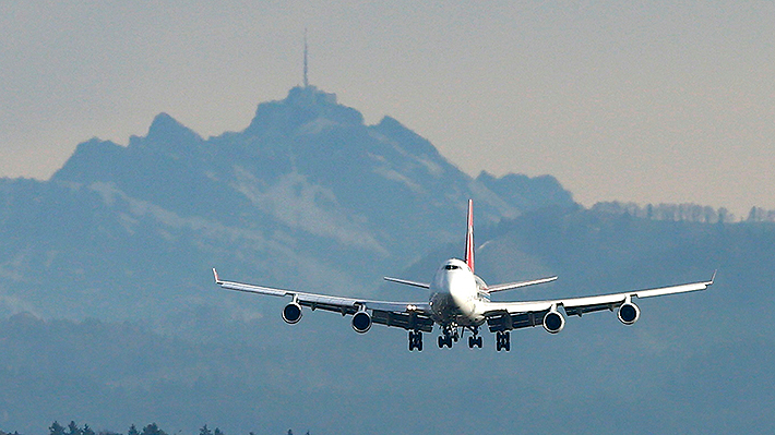 Aerolíneas que operan en Chile piden crear registro de pasajeros problemáticos