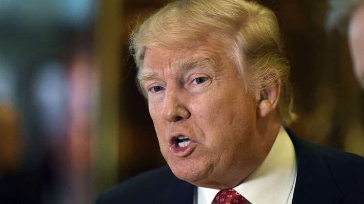 Trump critica a las agencias de inteligencia: 