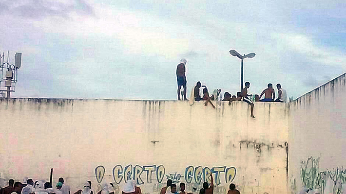 Nuevo motín en cárcel de Brasil deja al menos diez presos decapitados