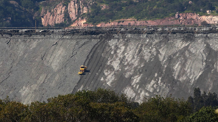 Ante posible cierre de mina El Soldado: ¿Qué impacto tendría en Chile esta decisión?