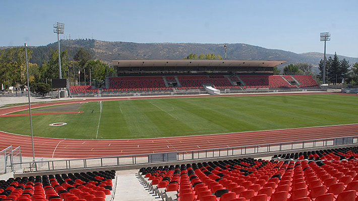 Bochorno: A horas del inicio del Sudamericano Sub 17 en Chile cambian sede por mal estado de cancha en Talca