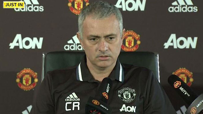 El sentido homenaje de Jos&eacute; Mourinho a Claudio Ranieri, quien fue despedido del Leicester