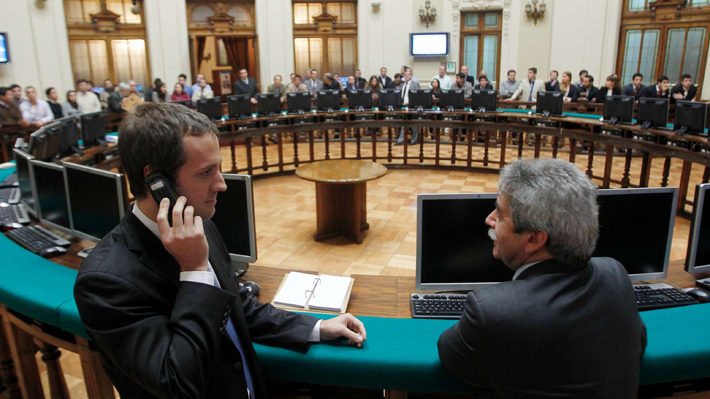 Bolsa de Santiago sube y acciones Latam cierran en su mayor nivel desde 2014