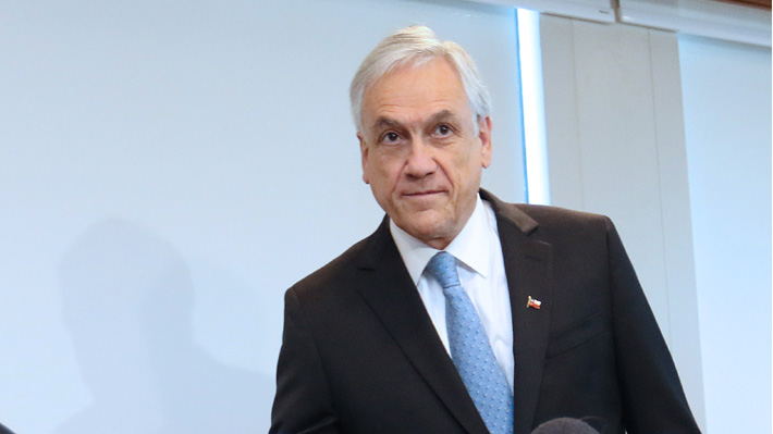 Cadem: Piñera retrocede en encuesta pero mantiene ventaja de ocho puntos sobre Guillier