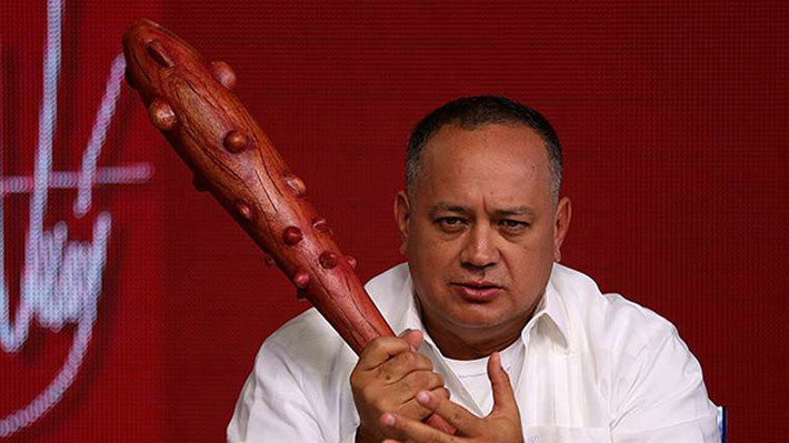 Cabello acusa de instigar golpe de Estado a opositor que pidió protección en embajada chilena