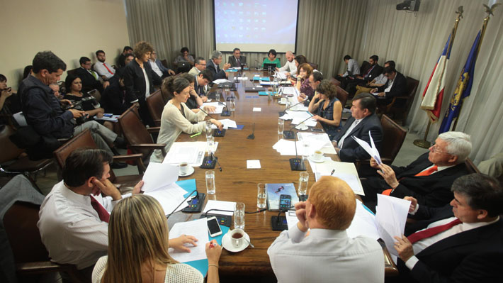 Mineduc env&iacute;a minuta de indicaciones a reforma de la educaci&oacute;n superior: Iniciativa ser&aacute; tramitada en dos proyectos