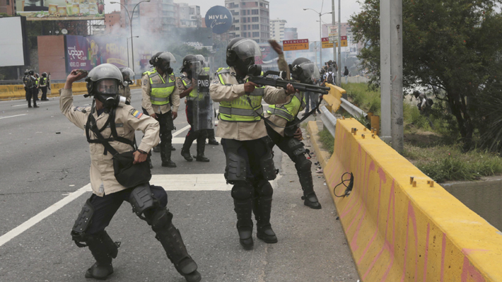 Venezolanos realizan 