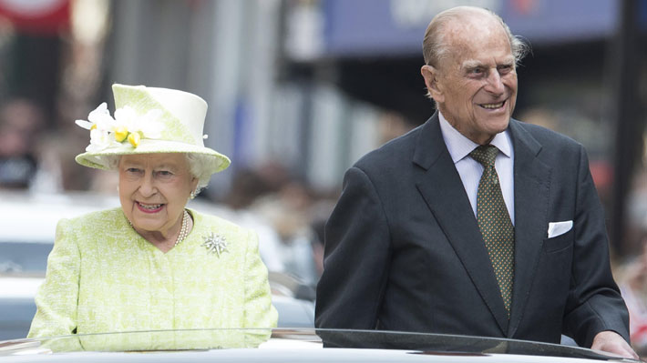 Palacio de Buckingham anuncia que marido de la reina Isabel II abandonará toda actividad oficial