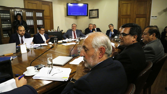 Aprueban idea de legislar que Fiscal&iacute;a pueda iniciar acciones penales por delitos tributarios