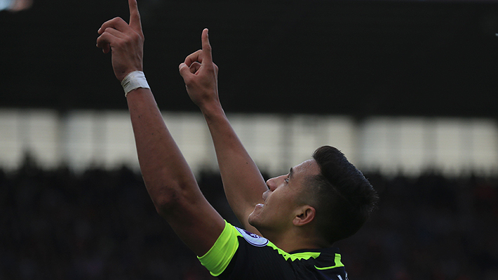 Wenger elogia a S&aacute;nchez por su gol estando lesionado y revela por qu&eacute; aguant&oacute; su cambio