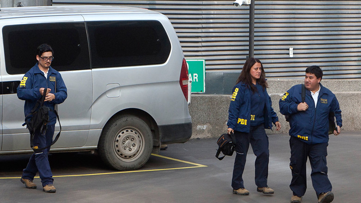 Caso de espionaje: Brigada del Cibercrimen de la PDI realiza diligencias en Carozzi