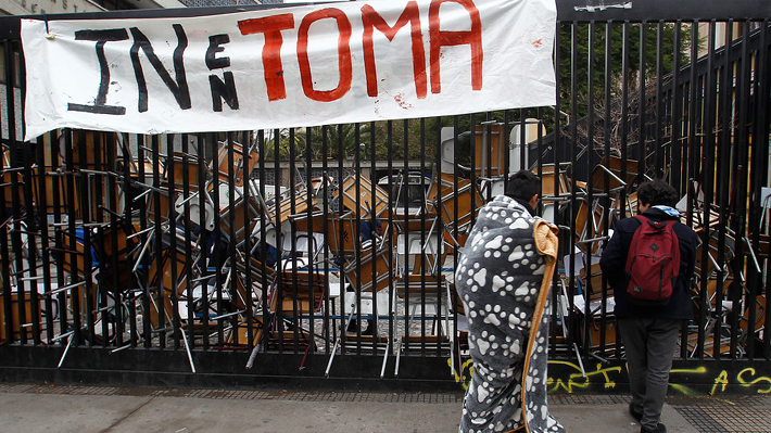 Alumnos del Instituto Nacional inician toma que se extender&aacute; por una semana