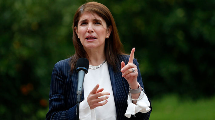 Gobierno critica conductas inapropiadas de Pi&ntilde;era y S&aacute;nchez en campa&ntilde;a presidencial