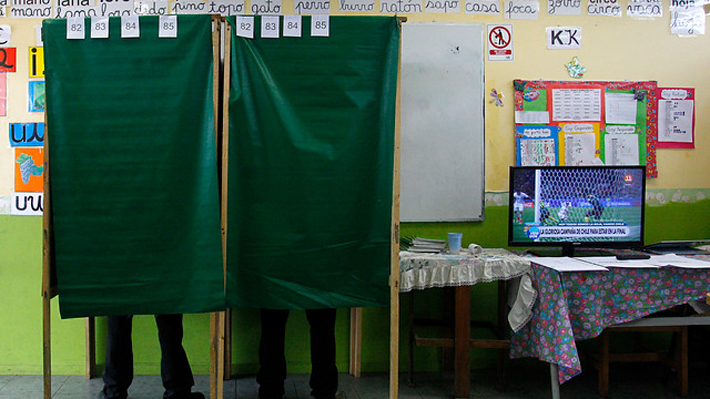 Servel anuncia investigaci&oacute;n por casos de personas afiliadas err&oacute;neamente a partidos y niega responsabilidad