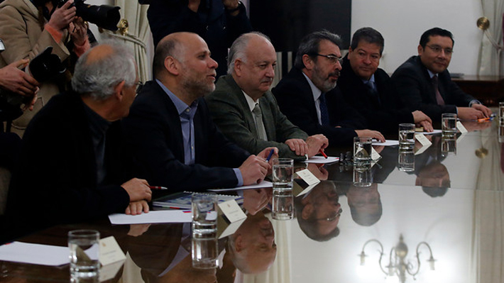 Nueva Mayor&iacute;a realiza duro mea culpa por no haber hecho primarias: 