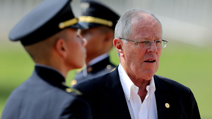 Kuczynski complicado: El escenario pol&iacute;tico con el que el Presidente de Per&uacute; recibir&aacute; a Bachelet en Lima