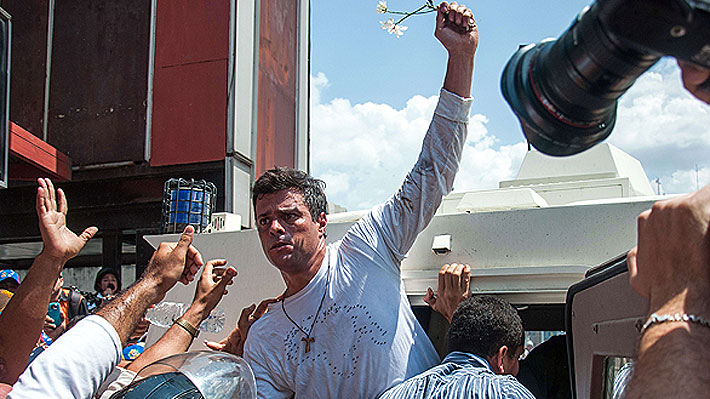 Padre de Leopoldo López habla de la liberación de su hijo: "Es un cambio de rumbo que significa mucho para todo el país"