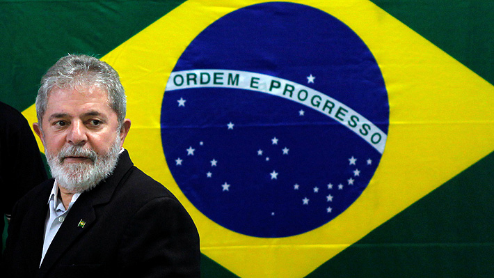 De Presidente popular de Brasil a condenado por la justicia: El auge y caída de Lula da Silva