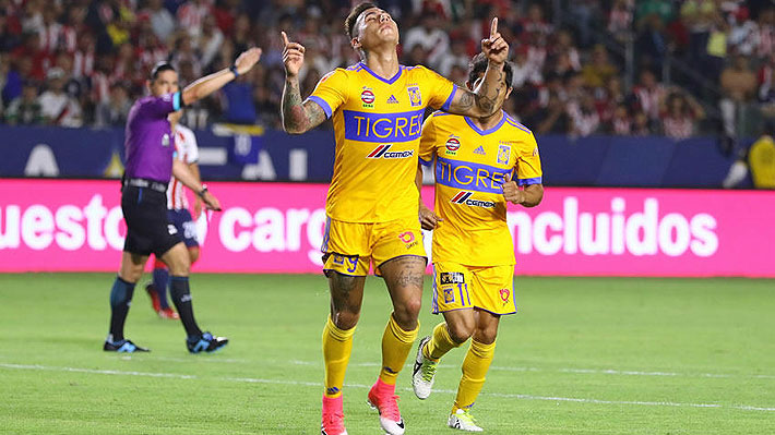 Mira el gol con que Eduardo Vargas le dio el t&iacute;tulo de "Campe&oacute;n de Campeones" a Tigres en M&eacute;xico