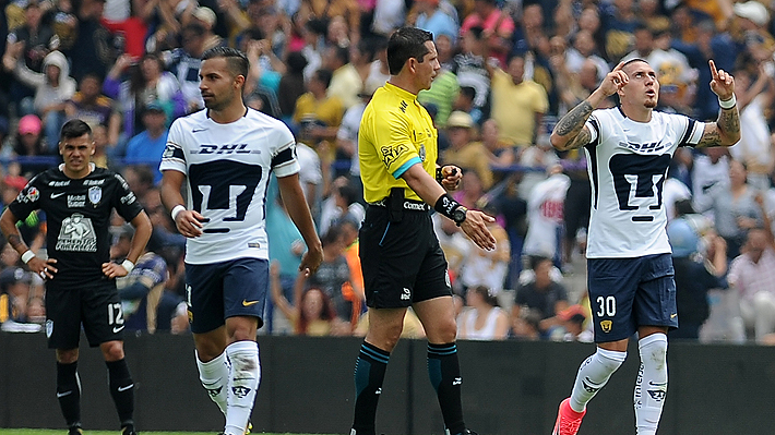 En M&eacute;xico destacan la "garra chilena" de Nicol&aacute;s Castillo en el triunfo de Pumas y le ponen un nuevo apodo