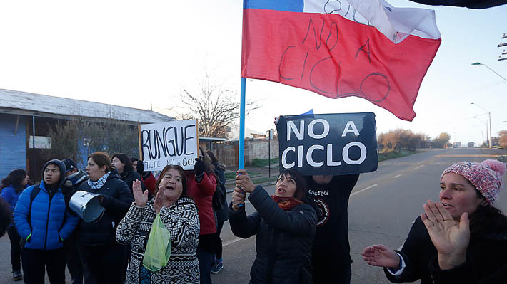 Beatriz S&aacute;nchez asegura que "opini&oacute;n de vecinos debe ser vinculante" en proyectos ambientales tras visitar Til Til