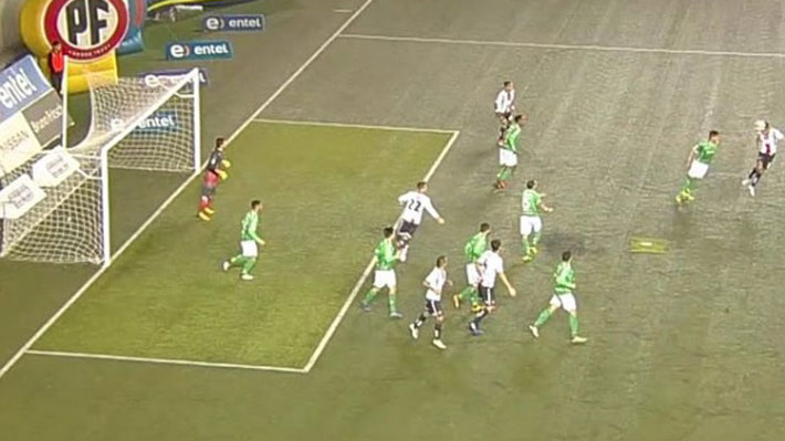 Se arm&oacute; la pol&eacute;mica en el f&uacute;tbol chileno: Roberto Guti&eacute;rrez explota contra el arbitraje y hace grave acusaci&oacute;n