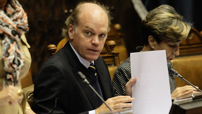 DC: Patricio Walker anuncia que no se repostular&aacute; al Senado por Ays&eacute;n