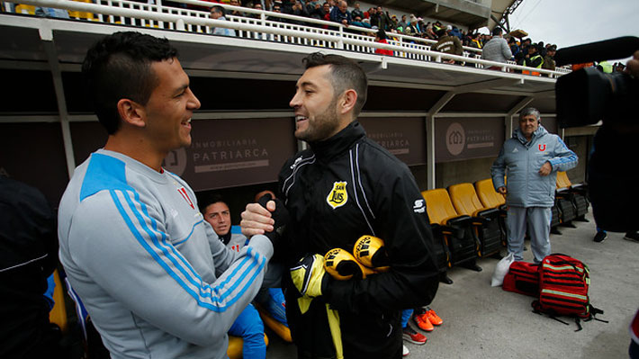 Su primera vez ante el equipo de sus amores: Jos&eacute; "Pepe" Rojas fue ovacionado por la hinchada de la U