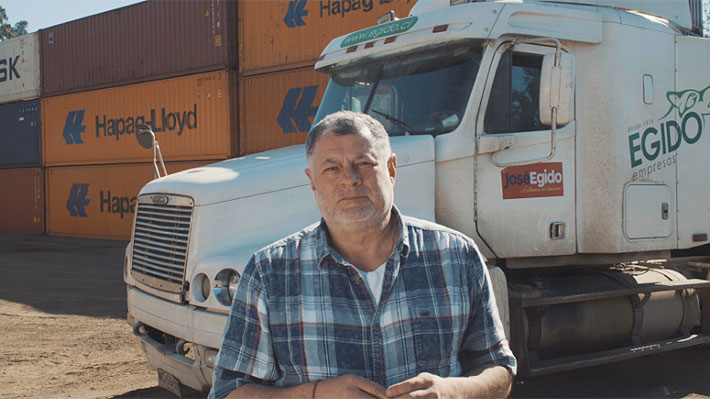 Transportistas inician marcha que pasar&aacute; frente al Congreso en Valpara&iacute;so para protestar contra la delincuencia