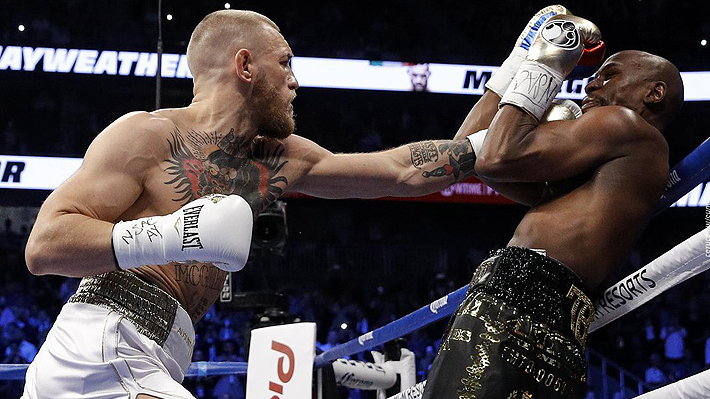 McGregor acusa que el árbitro "se precipitó en parar" la pelea en su derrota ante Mayweather