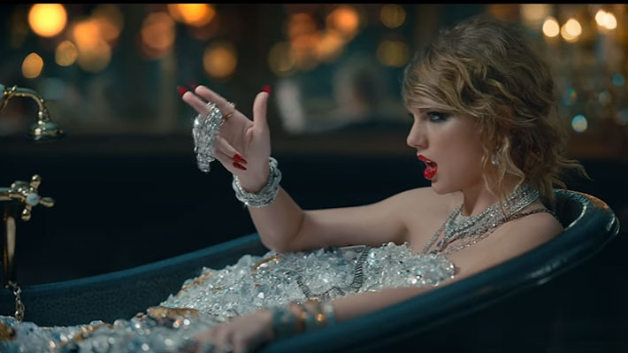 Taylor Swift se ríe de sus polémicas y de su pasado en nuevo videoclip