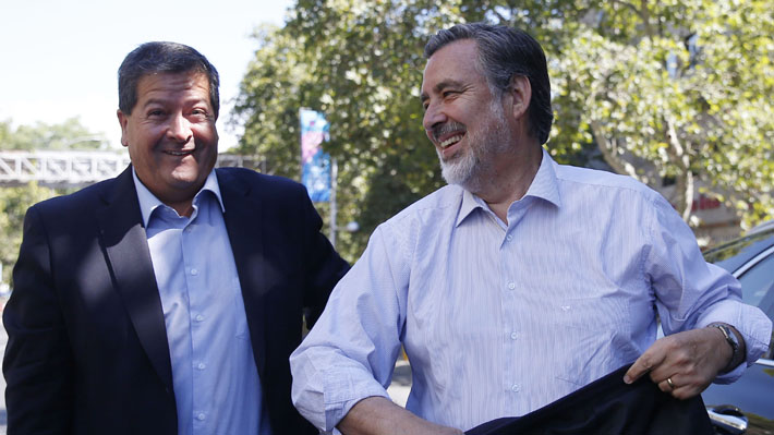 Partido Radical anuncia aporte econ&oacute;mico a Guillier y llama a todos sus militantes a donar