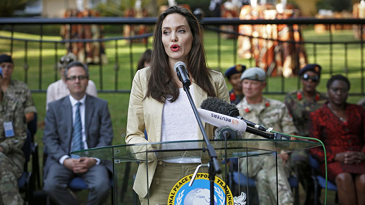 Angelina Jolie dice que no encuentra "nada bueno" en su soltería: "No es algo que quería"