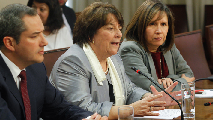 Con voto en contra de Jackson, Comisi&oacute;n aprueba idea de legislar proyecto de Ues estatales