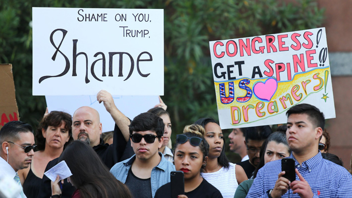 Las claves del DACA, el plan pro inmigración de Obama que Trump canceló en EE.UU.