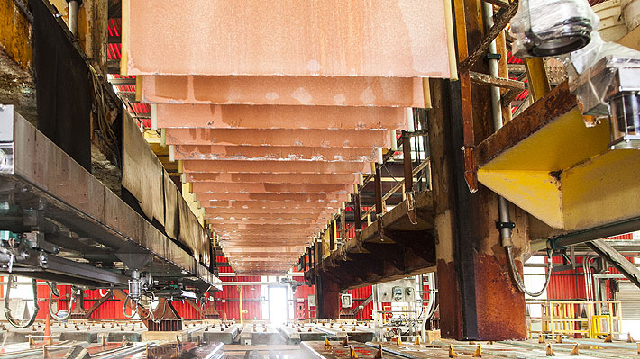 Cobre cierra con leve ca&iacute;da en el mercado de Londres por segunda jornada consecutiva