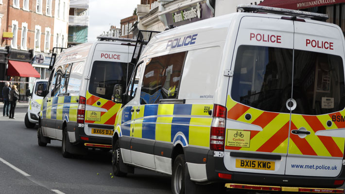 Policía británica investiga explosión en estación de metro de Londres