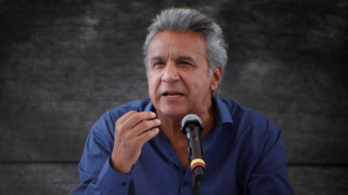 Presidente de Ecuador denuncia hallazgo de cámara oculta en su despacho y culpa a Rafael Correa