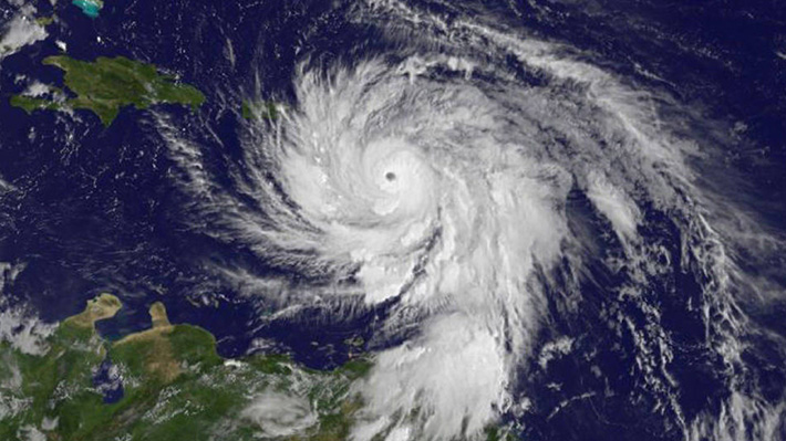 Hurac&aacute;n Mar&iacute;a deja dos muertos y dos desaparecidos en su paso por el Caribe