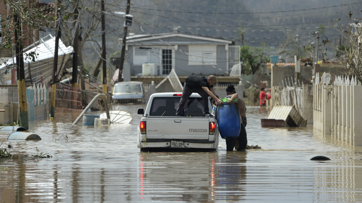 Puerto Rico: ordenan evacuar a 70.000 personas por falla de represa tras María