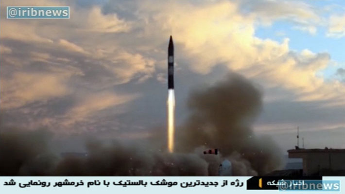 Trump afirma que Irán "trabaja con Corea del Norte" tras test nuclear de misil que podría alcanzar Israel