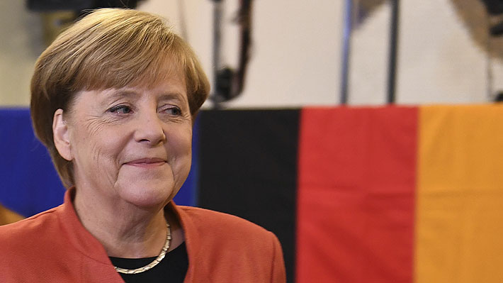 Merkel se impone en las elecciones y la ultraderecha regresará al Parlamento alemán