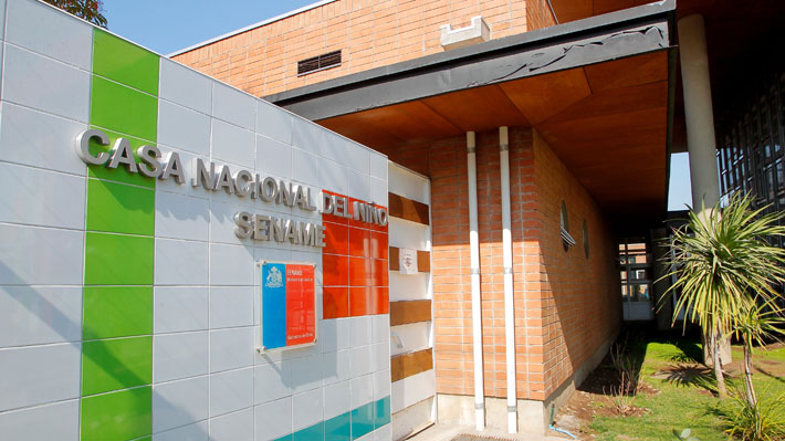 Sename aclara que ni&ntilde;a haitiana cuya madre falleci&oacute; puede ser visitada por su padre