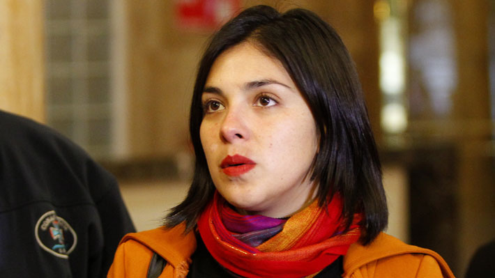 Karol Cariola y cr&iacute;ticas a ministro Barraza: "Cuando un comunista opina muchos se erizan"